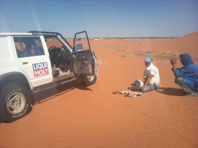 Paul White and the Tuareg Rallye